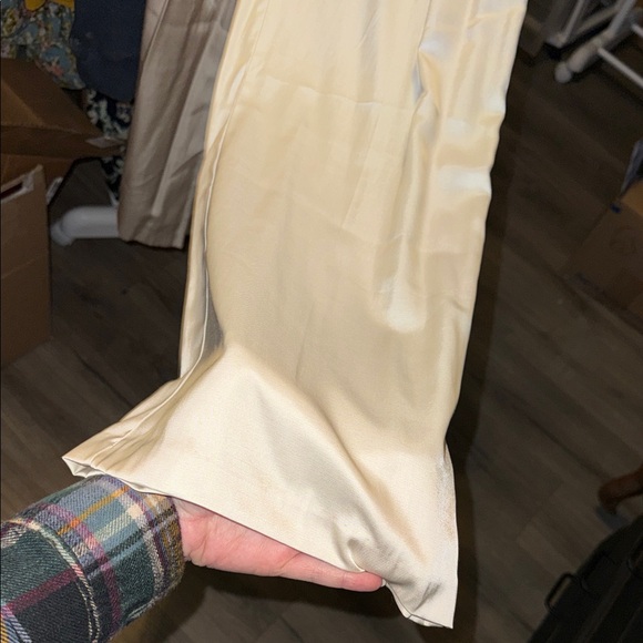 Abercrombie & Fitch Cream Wide Leg Satin Pants - Picture 5 of 9